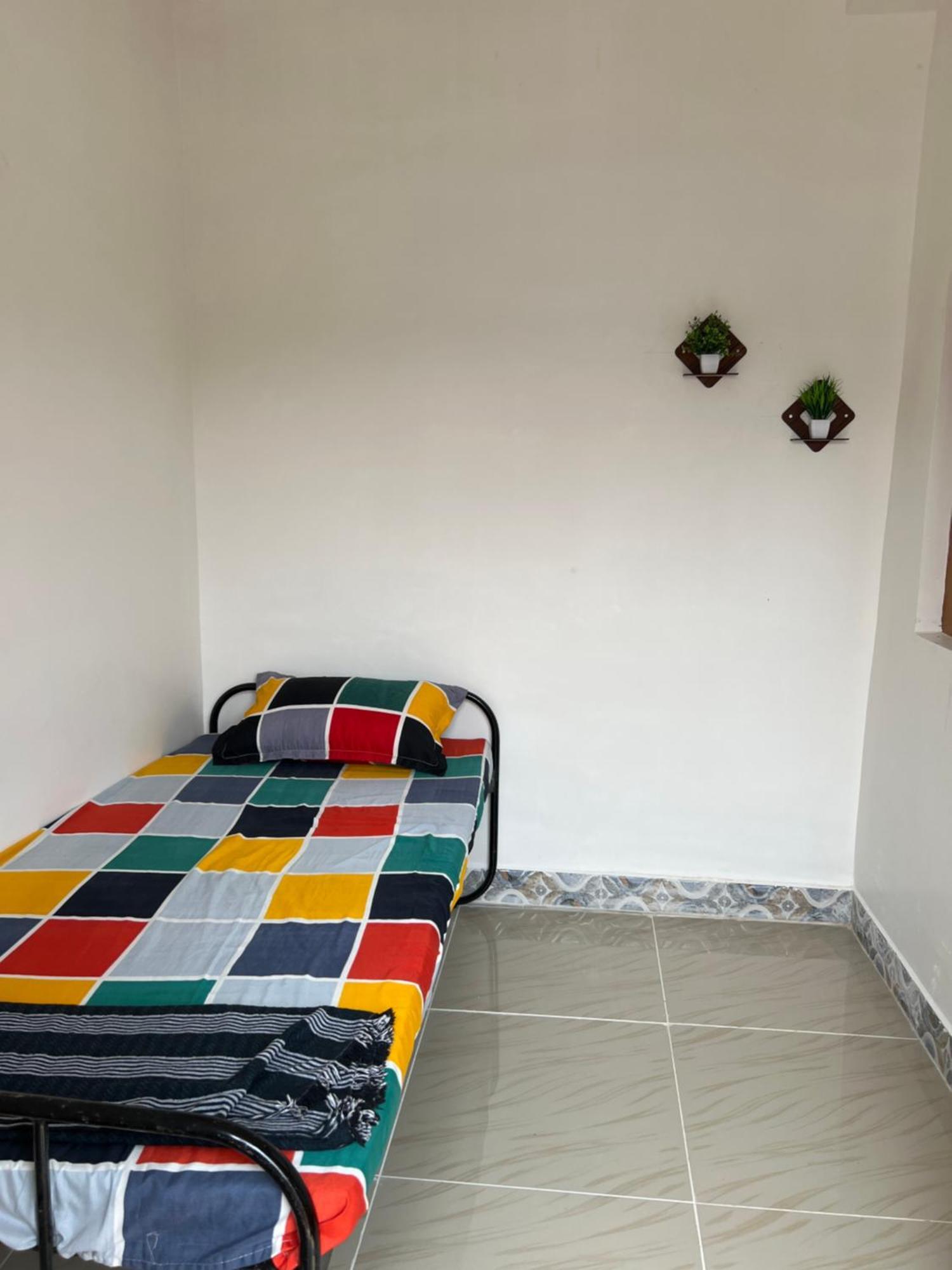 ホテル Kavieya Residency Pūrnānkuppam エクステリア 写真