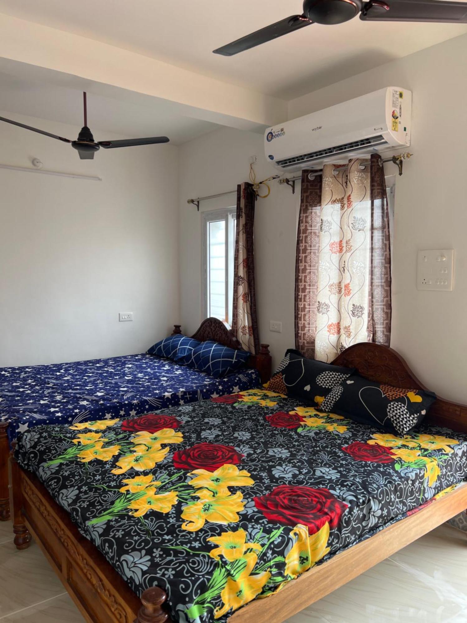 ホテル Kavieya Residency Pūrnānkuppam エクステリア 写真