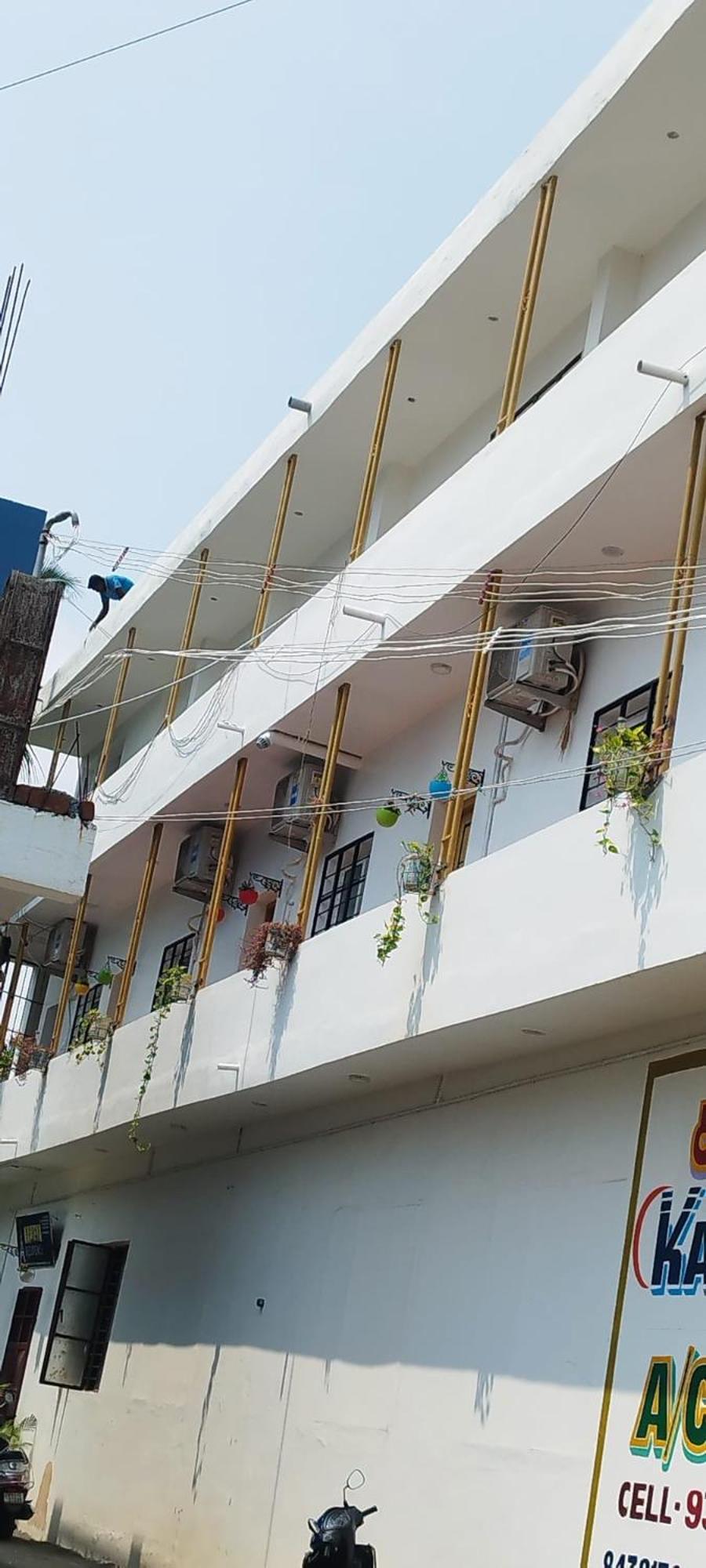 ホテル Kavieya Residency Pūrnānkuppam エクステリア 写真